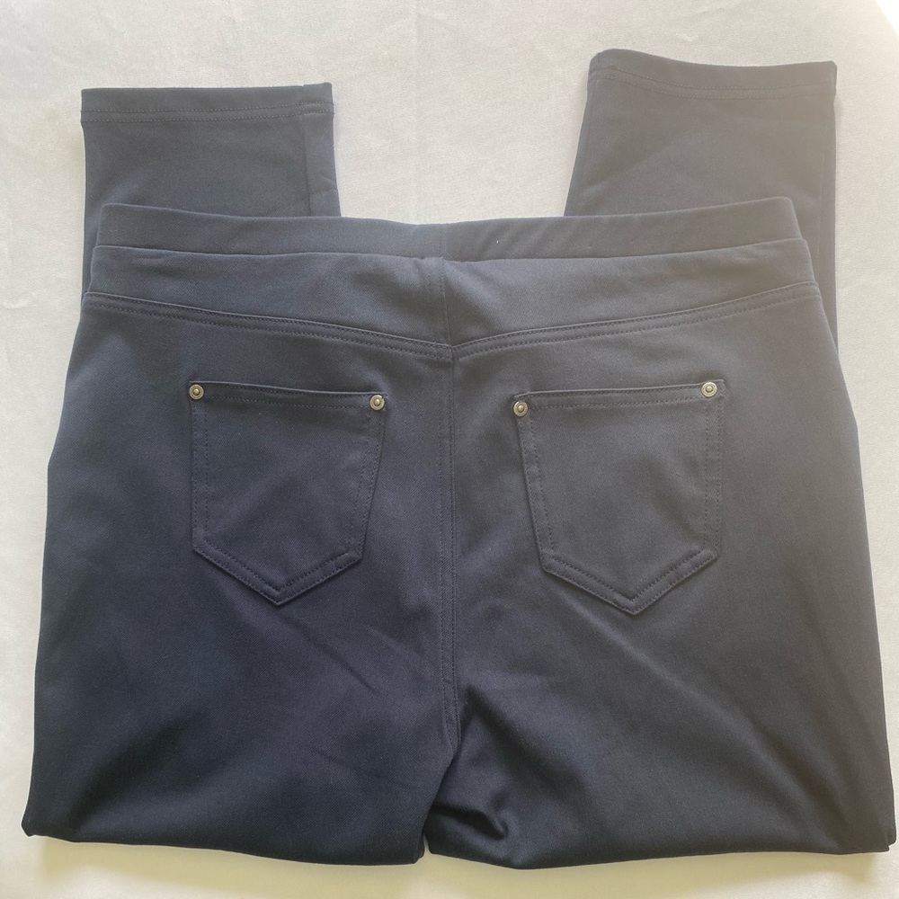 Plus Size Pant - Picture 2 of 3